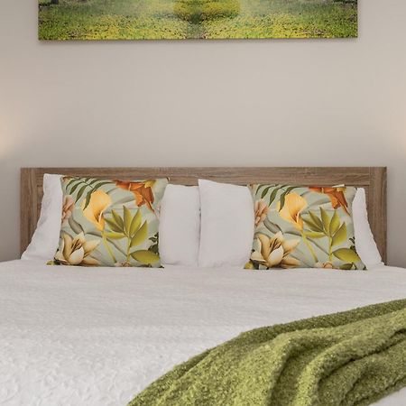 The Wellington Bed And Breakfast Longford Buitenkant foto
